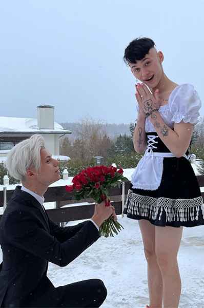 Стиль зумеров и тиктокеров: образ няши, платья и маникюр — как одевается Даня Милохин, главный гендерный бунтарь тиктока